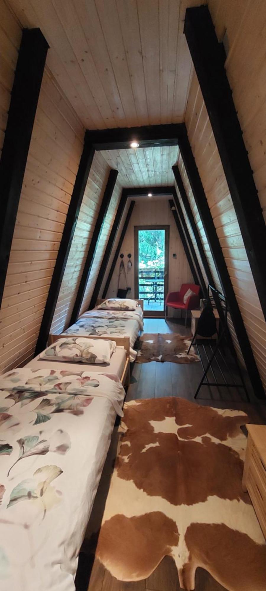 Holiday Home Dragonfly River House On Korana Near Plitvice And Mreznica Barilovic ภายนอก รูปภาพ